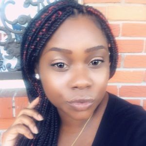 Meet your Posher, Kim